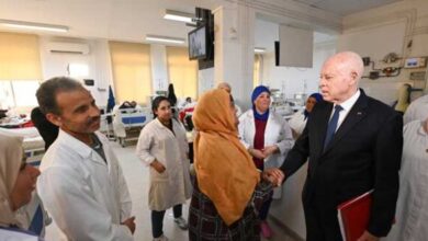 رئيس الدولة يزور مصحة العمران والصيدلية المركزية - المصدر تونس