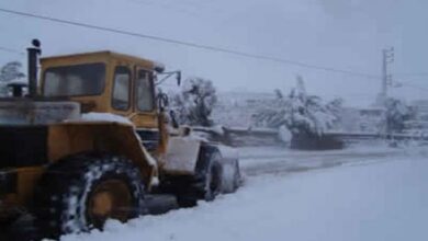 تساقط الثلوج بهذه الولاية..والسلطات تتدخل لفتح الطرقات..#خبر_عاجل - المصدر تونس