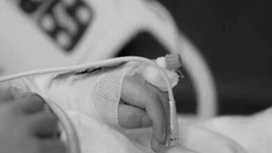 متابعة/ مستجدات الوضع الصحي للتلميذة التي أضرمت النار في جسدها..#خبر_عاجل - المصدر تونس