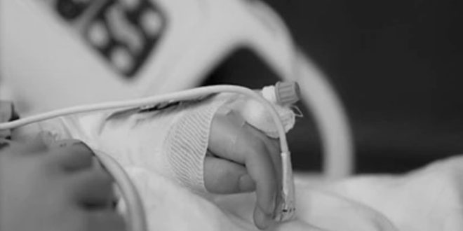 متابعة/ مستجدات الوضع الصحي للتلميذة التي أضرمت النار في جسدها..#خبر_عاجل - المصدر تونس