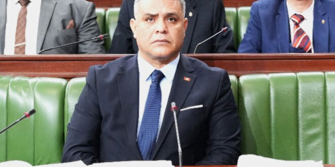 عاجل/ وزير الداخلية يفجرها وهذا ما كشفه عن “أباطرة المخدرات”.. - المصدر تونس