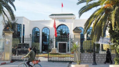 المجلس المحلي بأريانة يحذر ويتخذ إجراءات صارمة ضد إقامة وتشغيل المهاجرين الذين لا يملكون وضعية قانونية..#خبر_عاجل - المصدر تونس