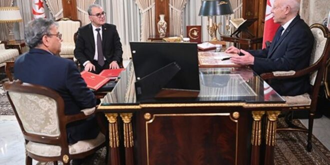 أبرز ما جاء في لقاء رئيس الجمهورية بوزير الاقتصاد ومحافظ البنك المركزي.. - المصدر تونس